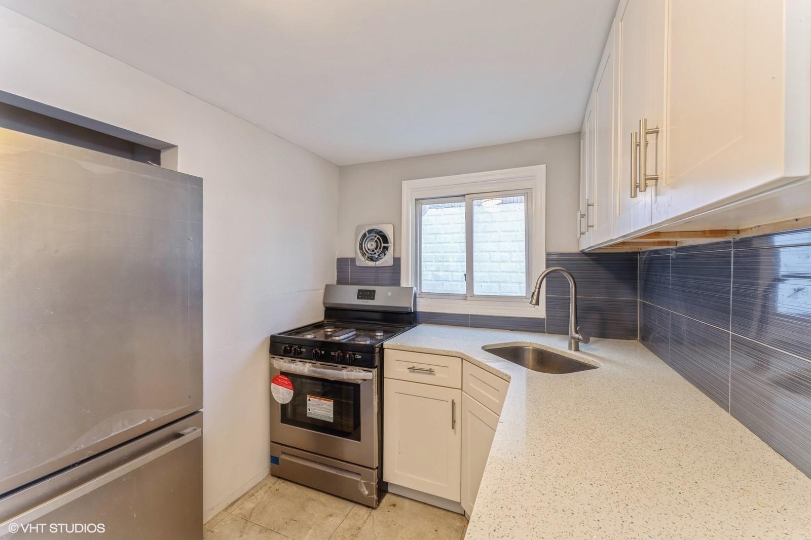 12 Biltmore Avenue Property Photo 8