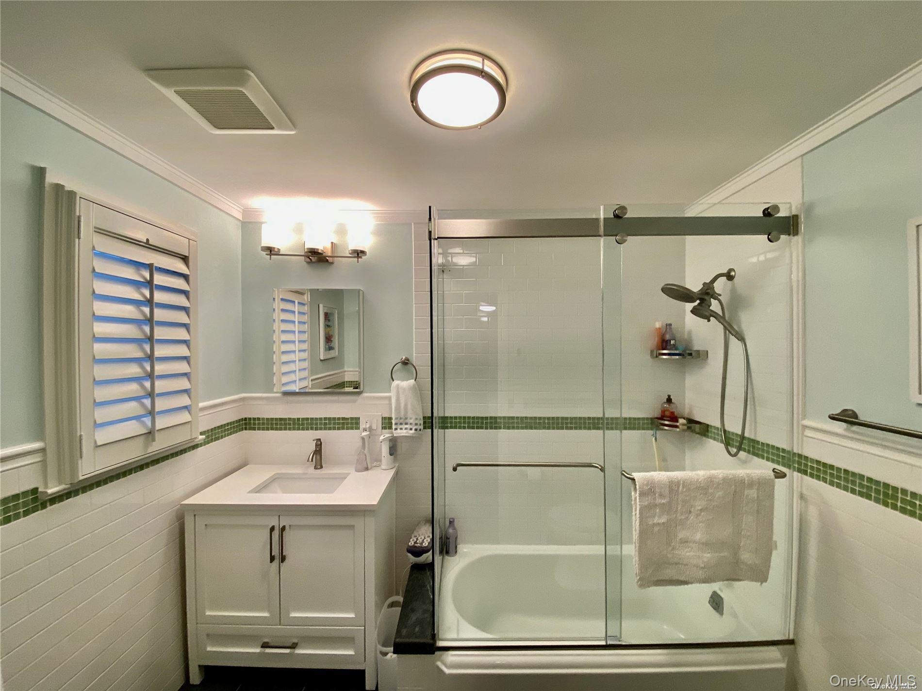 1265 Brigantine Drive Property Photo 14
