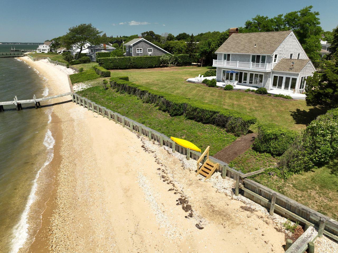 90 Peconic Avenue Property Photo 1