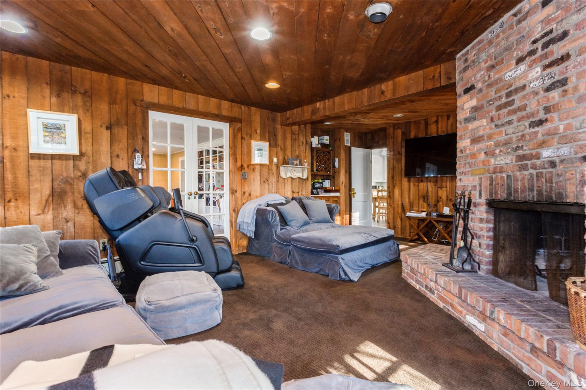 180 Longwood Crossing Property Photo 12
