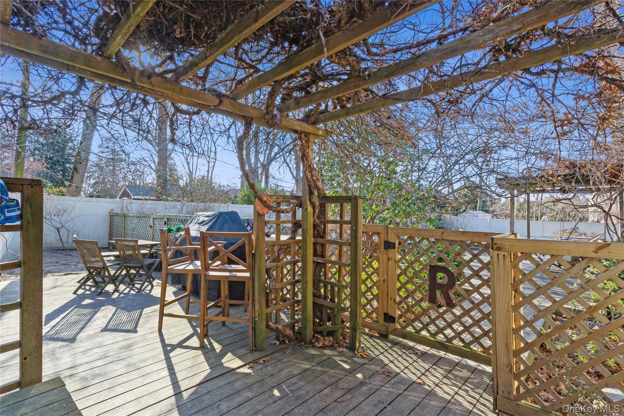 180 Longwood Crossing Property Photo 25