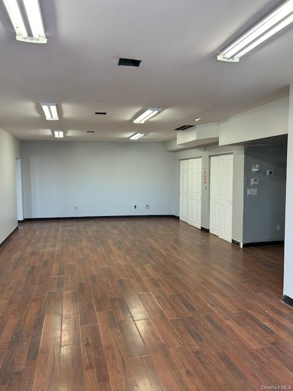 68 E Sandford Boulevard Property Photo 3