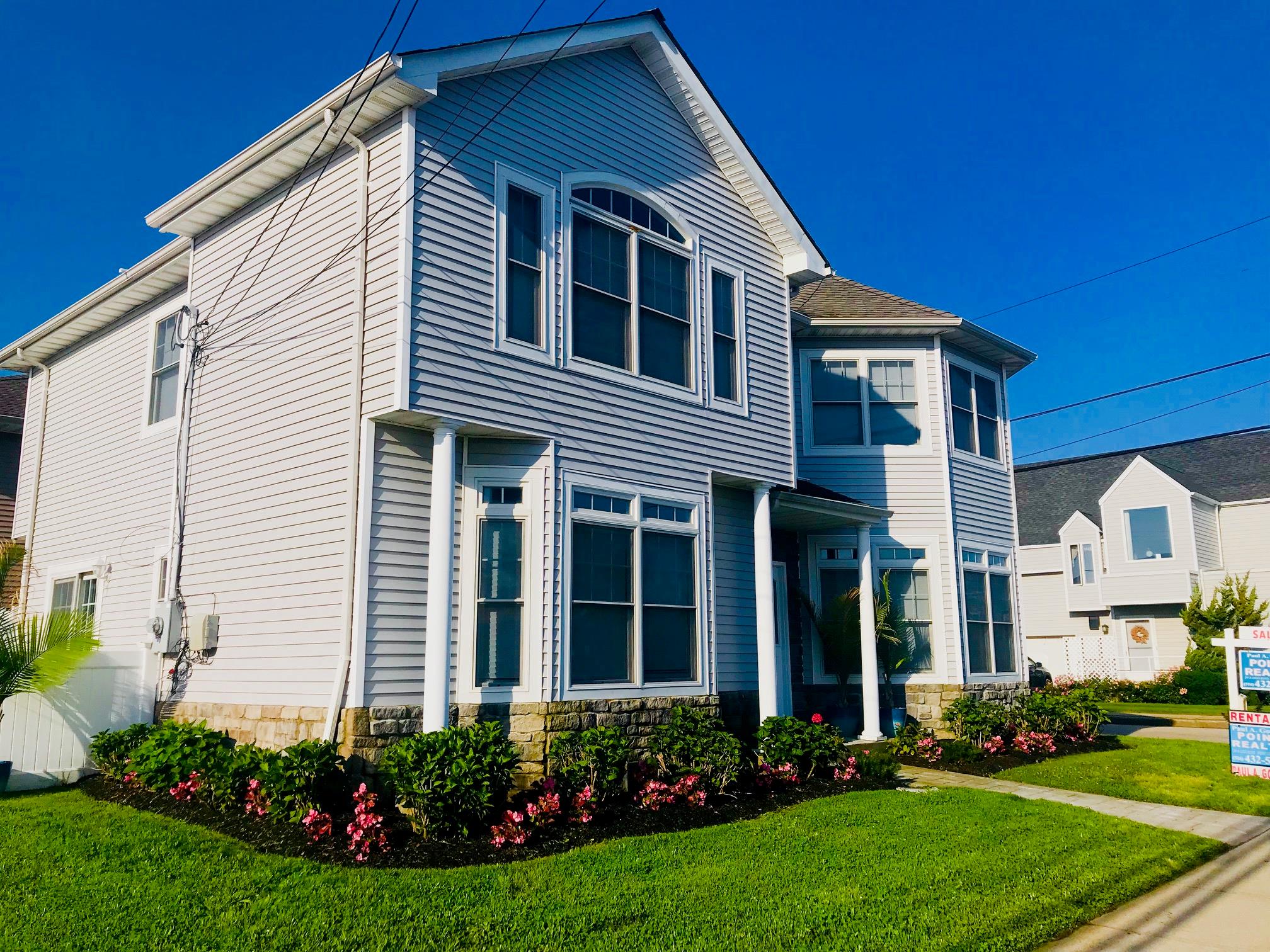25 Lido Boulevard Property Photo 1