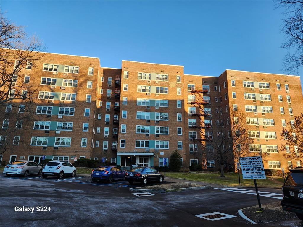 98 Dehaven Drive 1f Property Photo