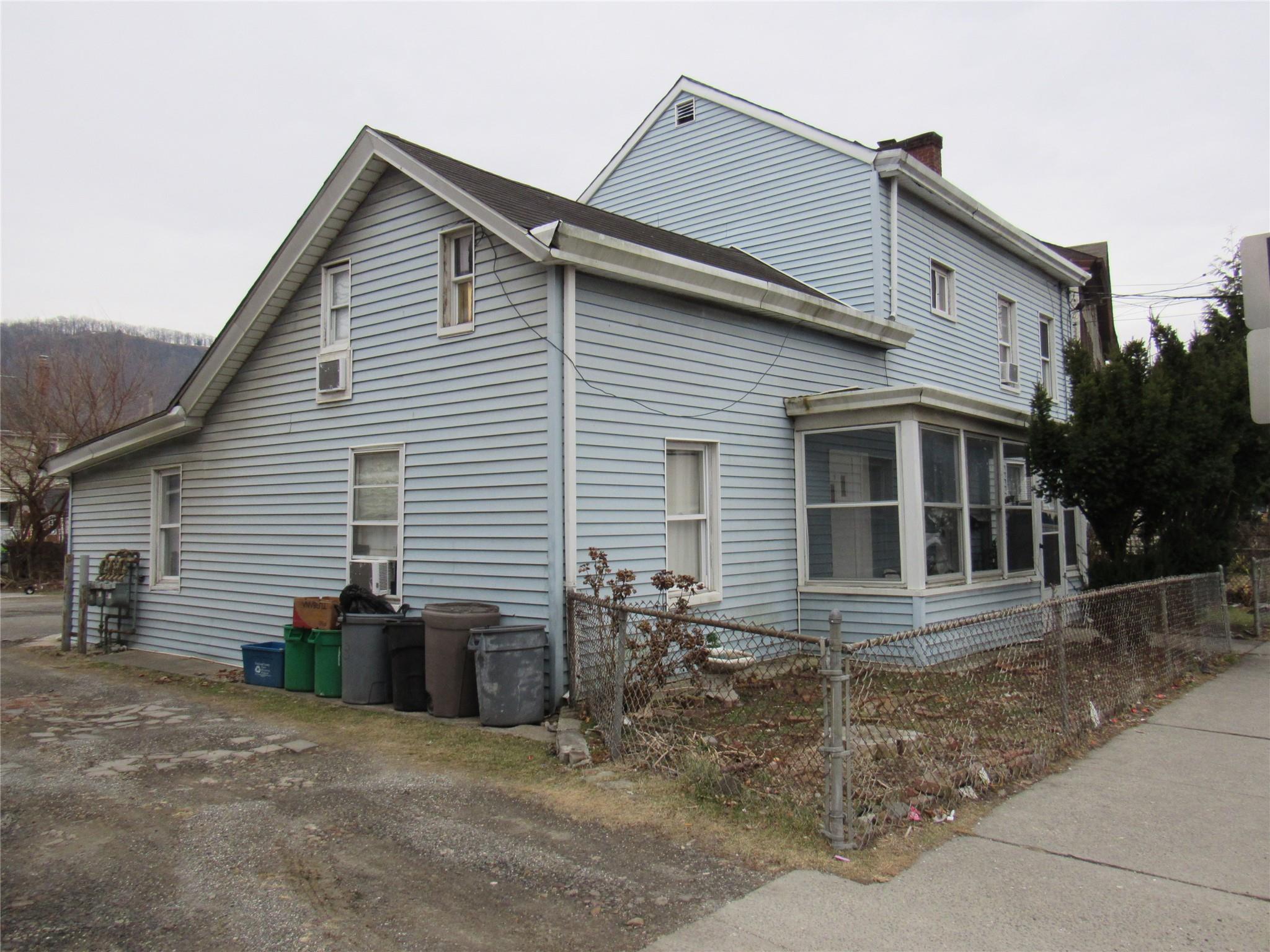 135 Broadway Property Photo 2