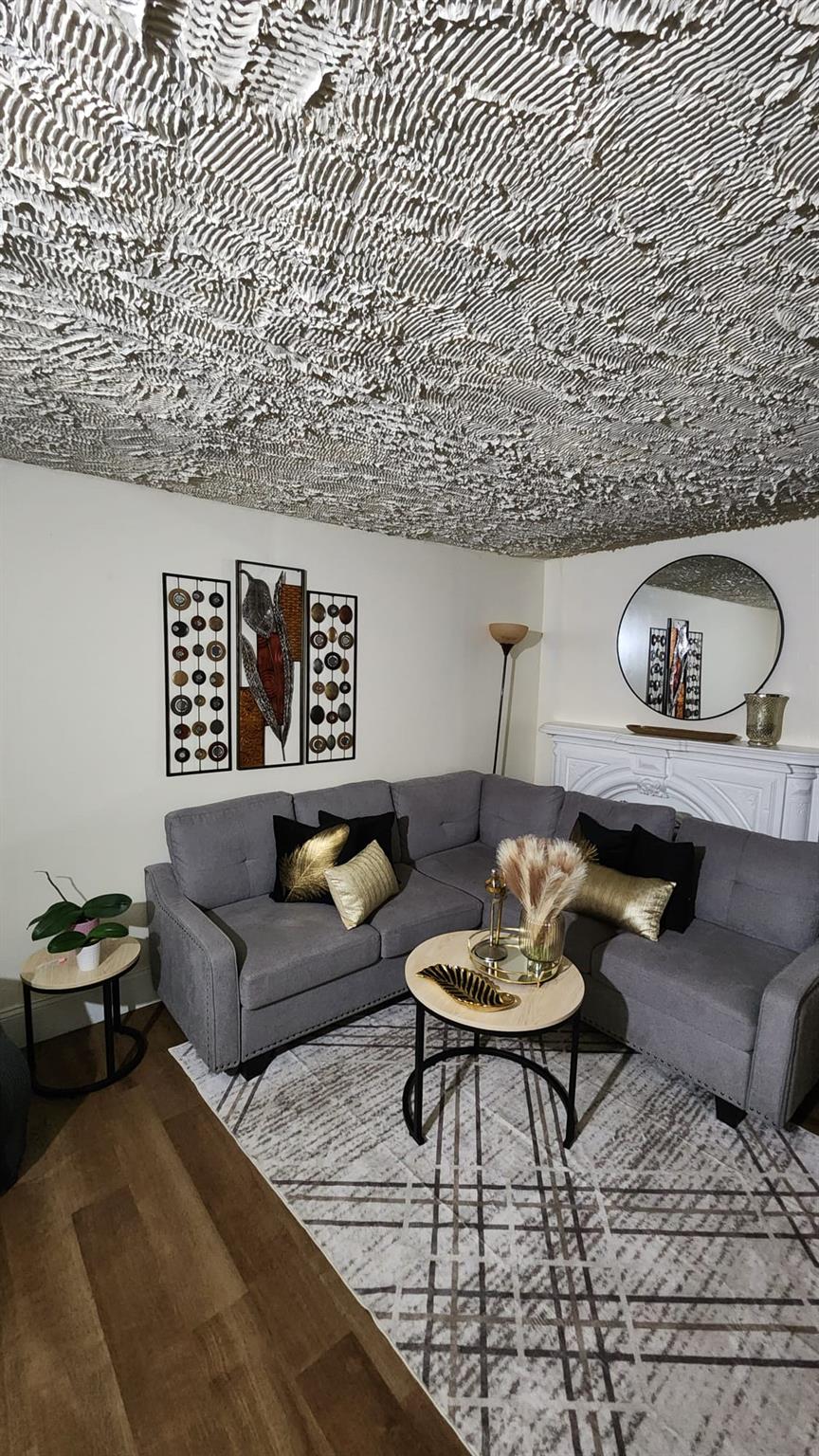 135 Broadway Property Photo 6