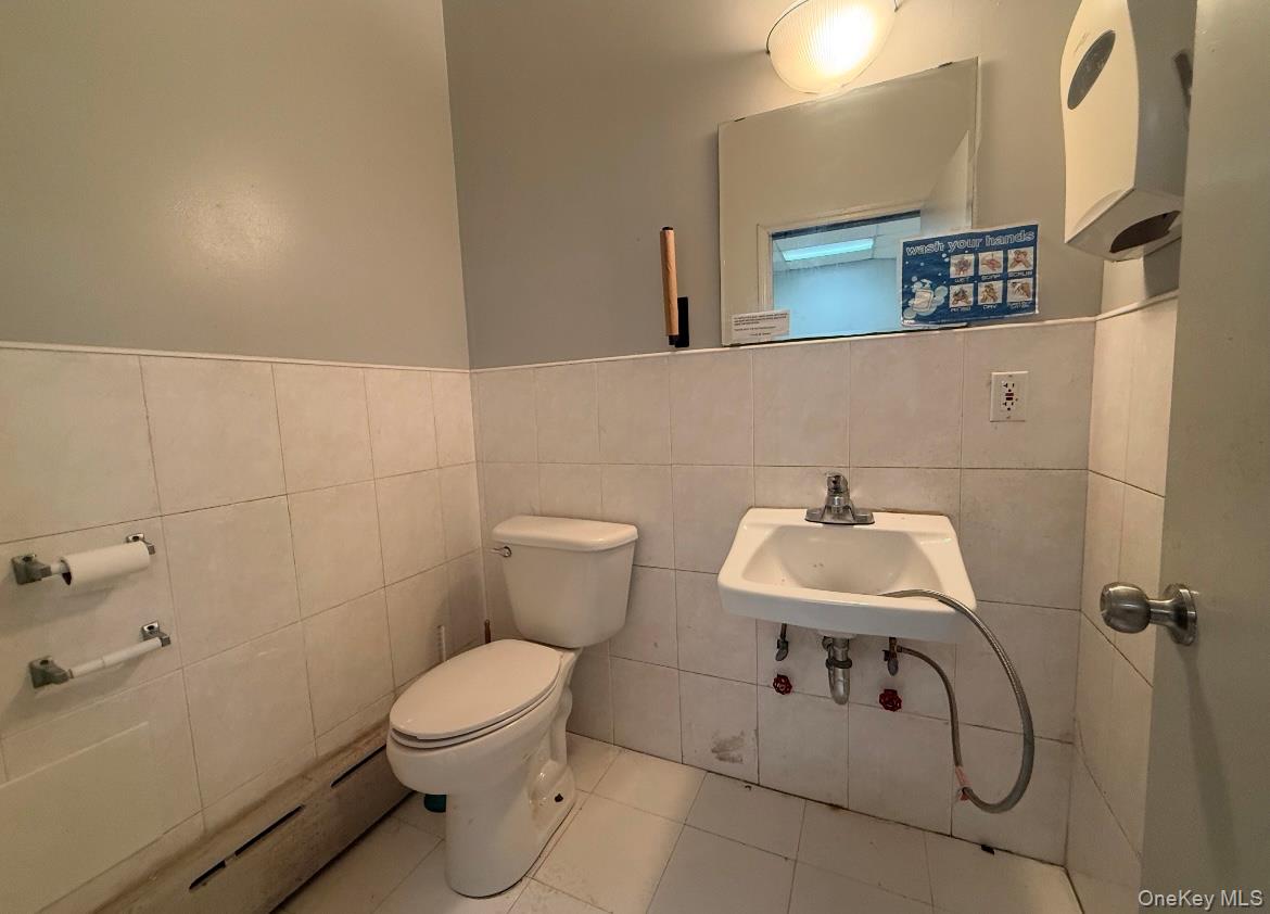 35-50 92 Street Property Photo 10