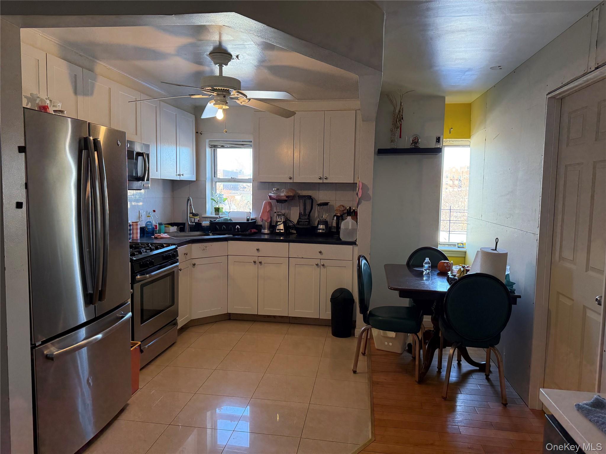 35-50 92 Street Property Photo 23