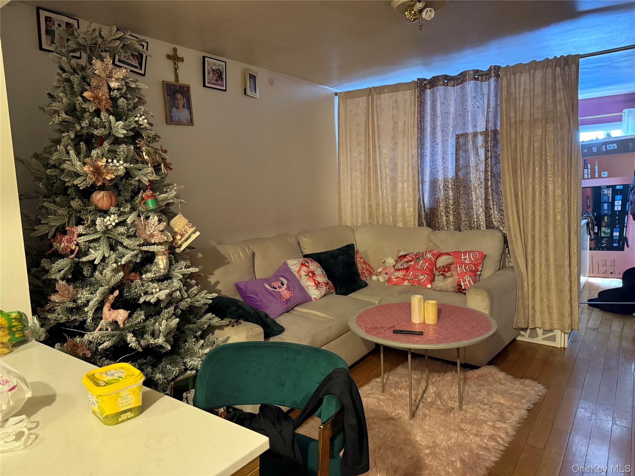 35-50 92 Street Property Photo 27