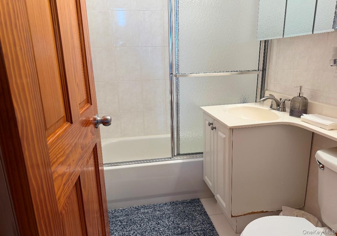 35-50 92 Street Property Photo 32