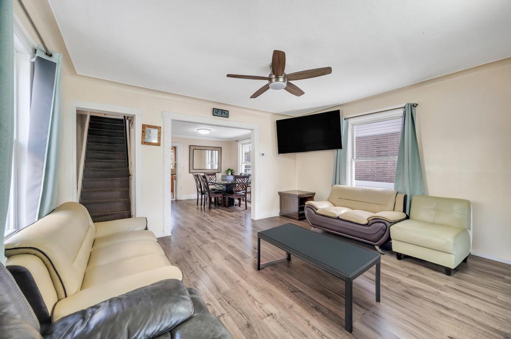 11115 117th Street Property Photo 8