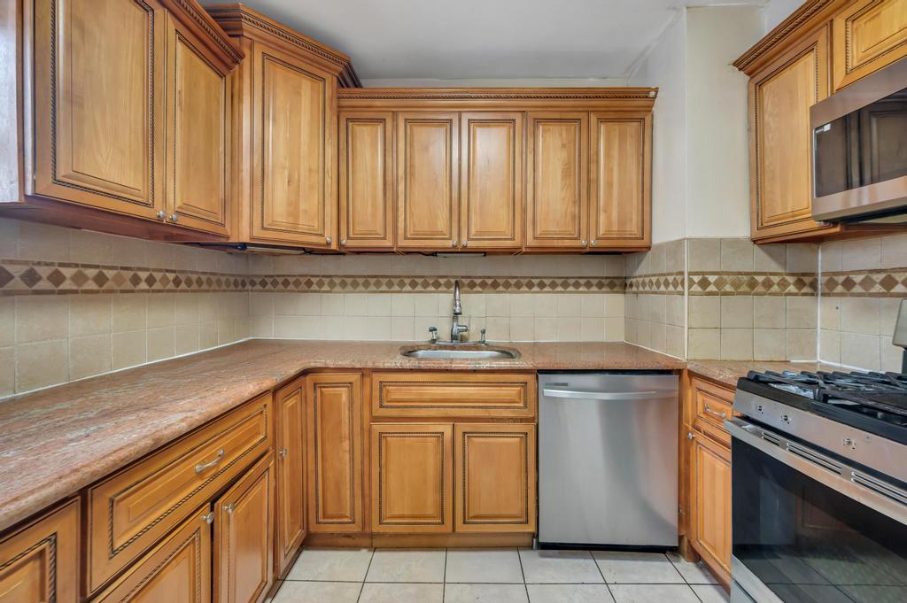 11115 117th Street Property Photo 17