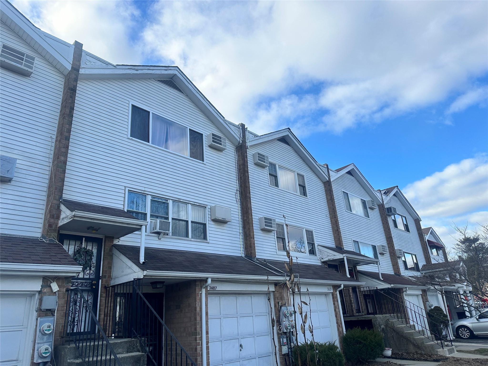 3607 Pratt Avenue Property Photo