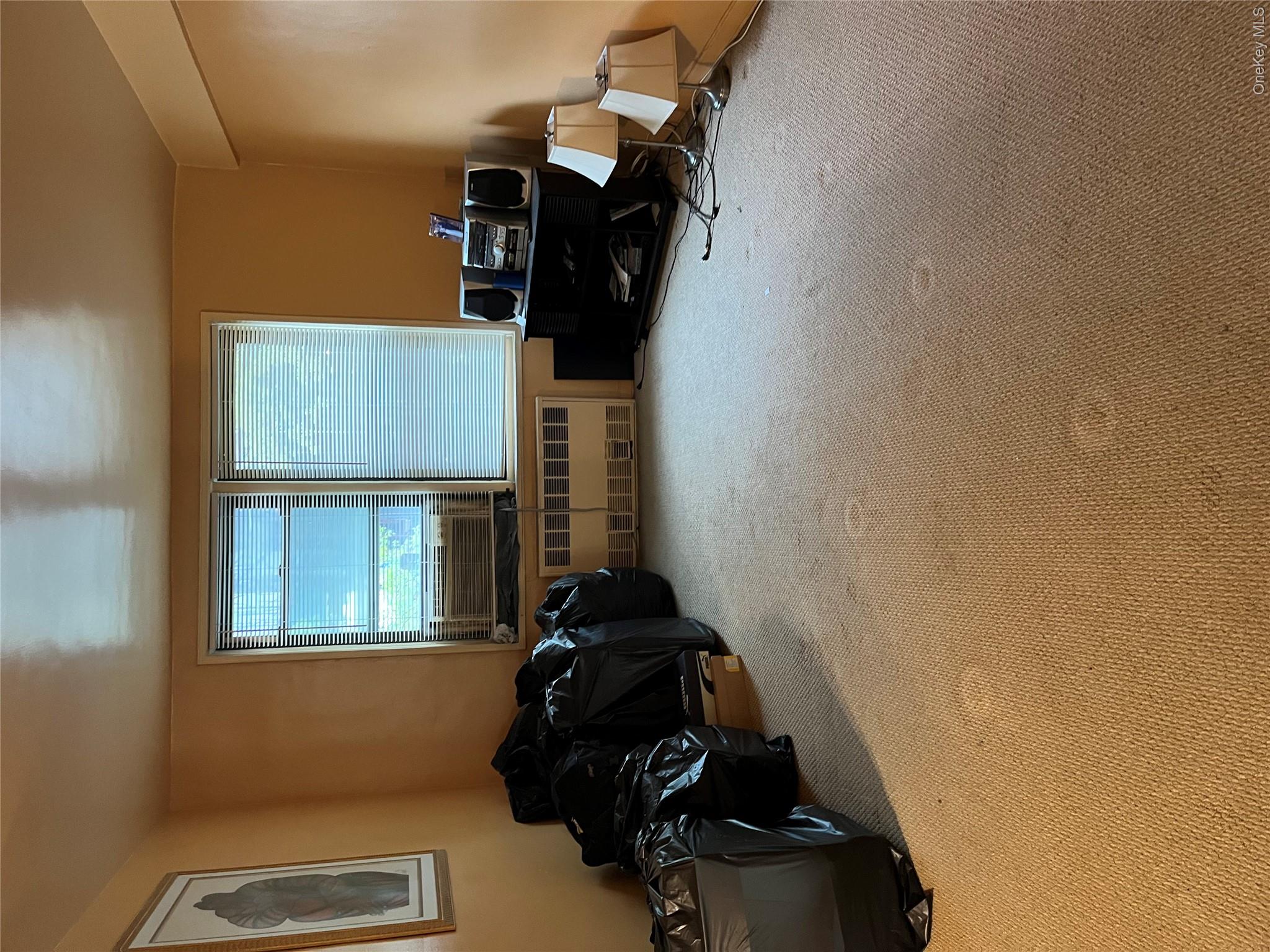 33-24 Junction Blvd 3m Property Photo 2