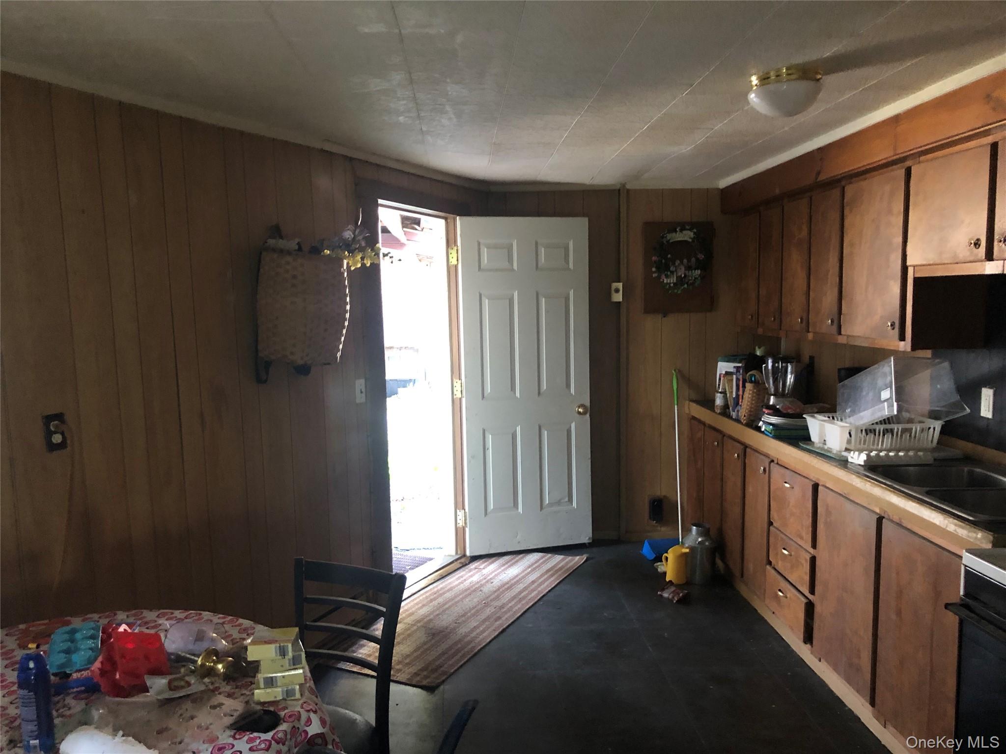 37 Water Street Property Photo 15