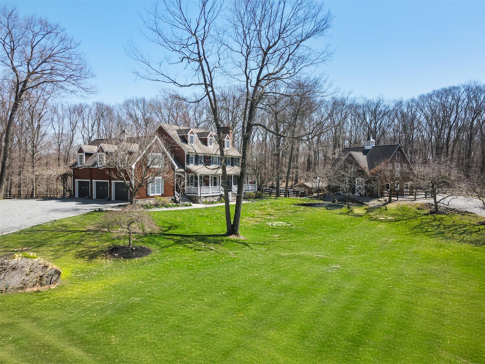 132 Finch Rd Property Photo
