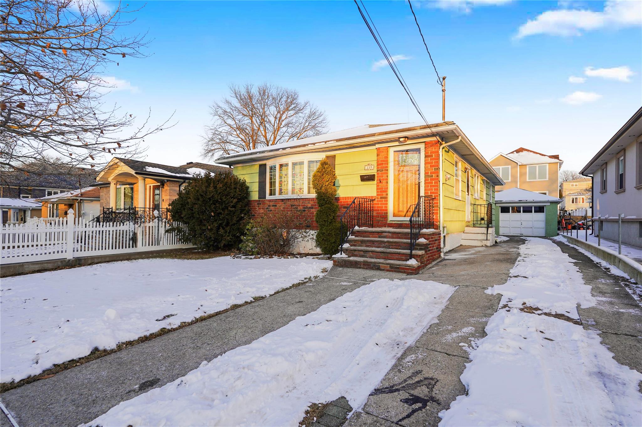 239 Byrne Avenue Property Photo