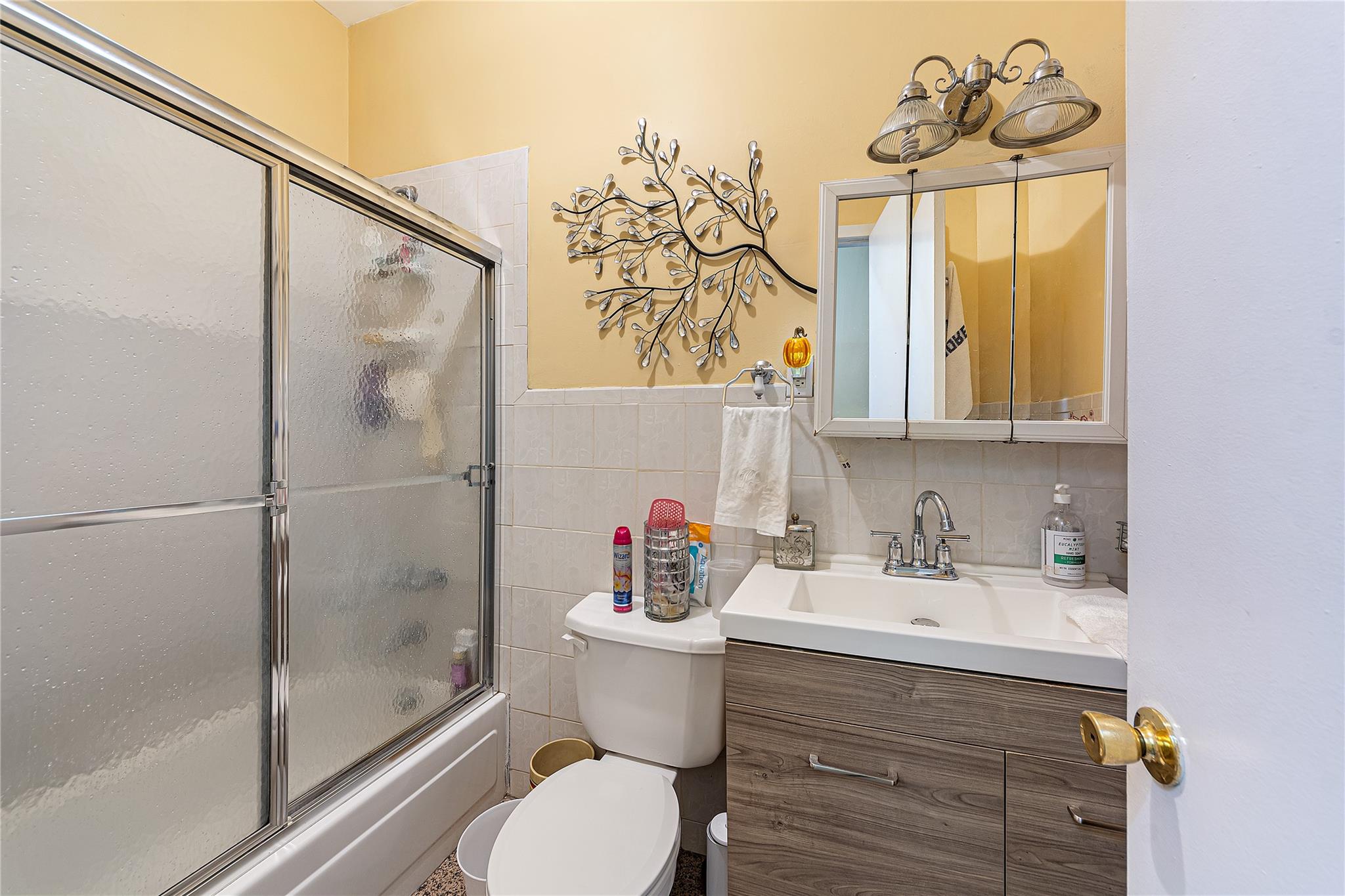 2547 Radcliff Avenue Property Photo 13