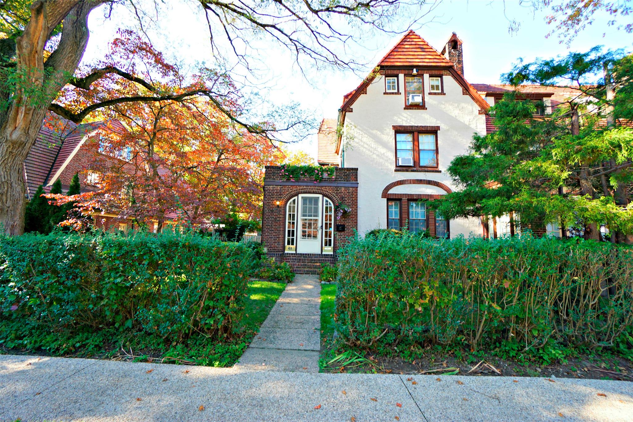 61 Summer Street Property Photo