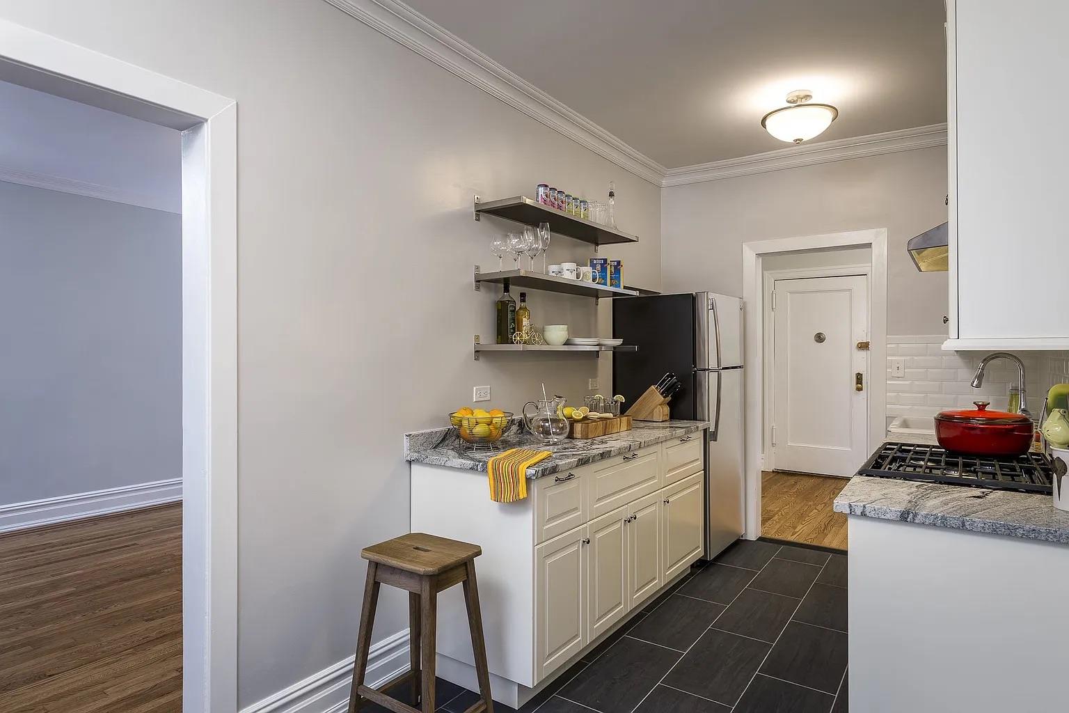 35-27 81st Street 5E Property Photo 1