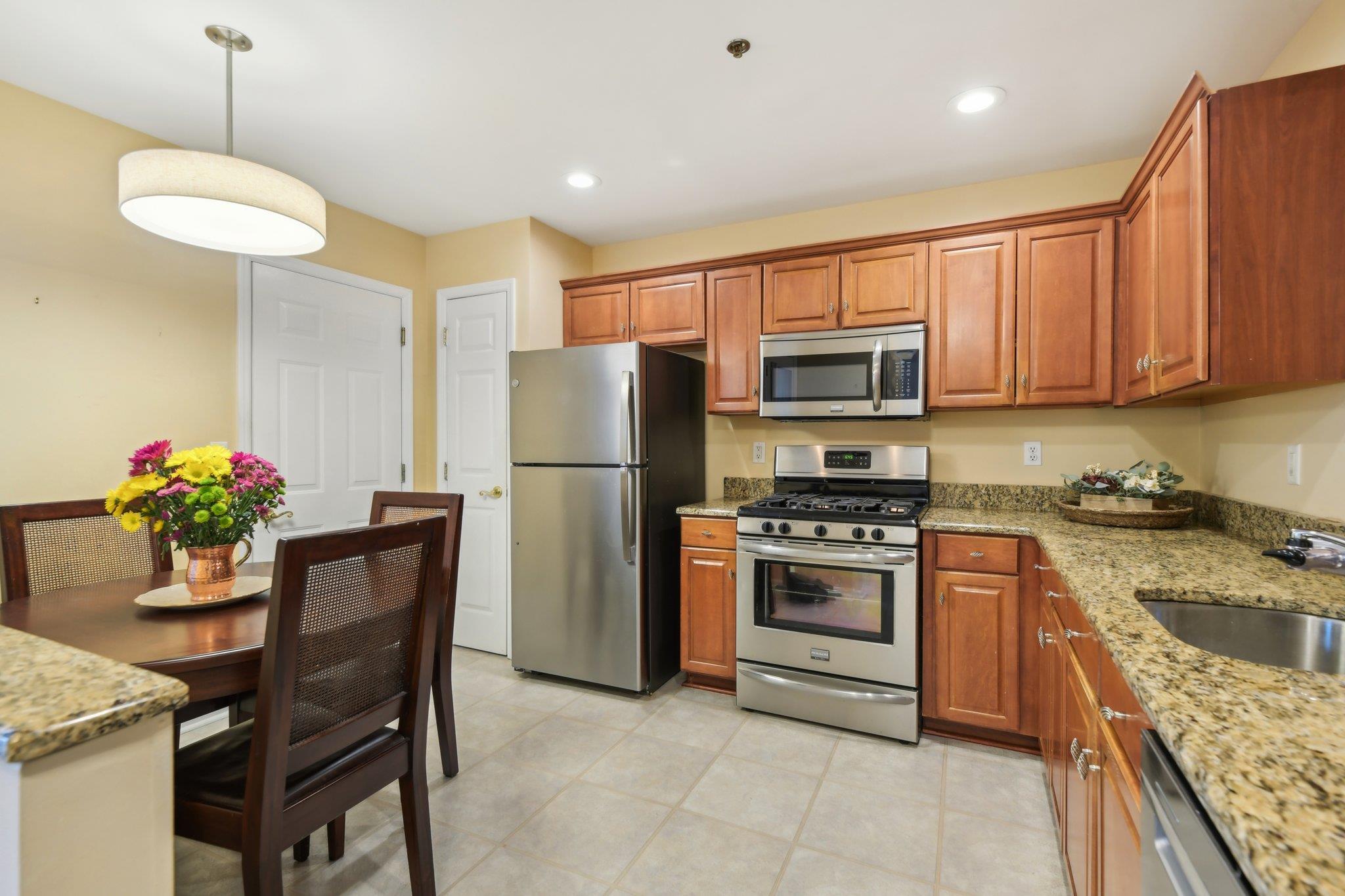 166 Captains Way Property Photo 6