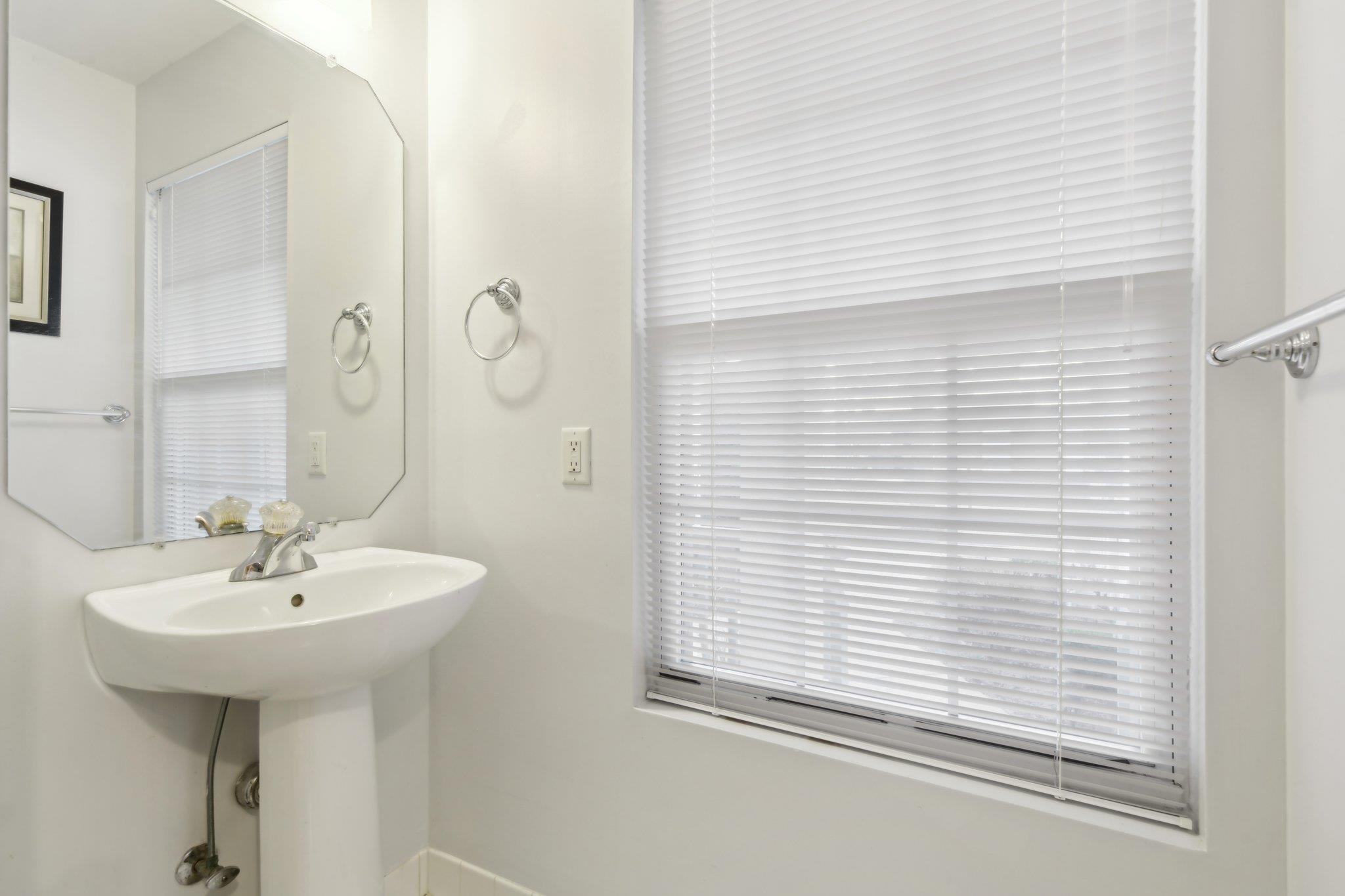 166 Captains Way Property Photo 8