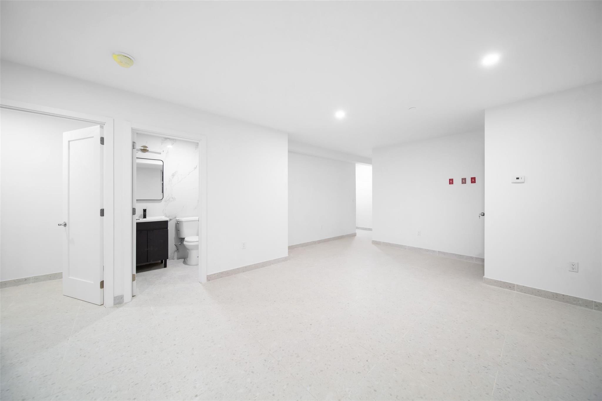 6960 Caldwell Avenue Property Photo 48