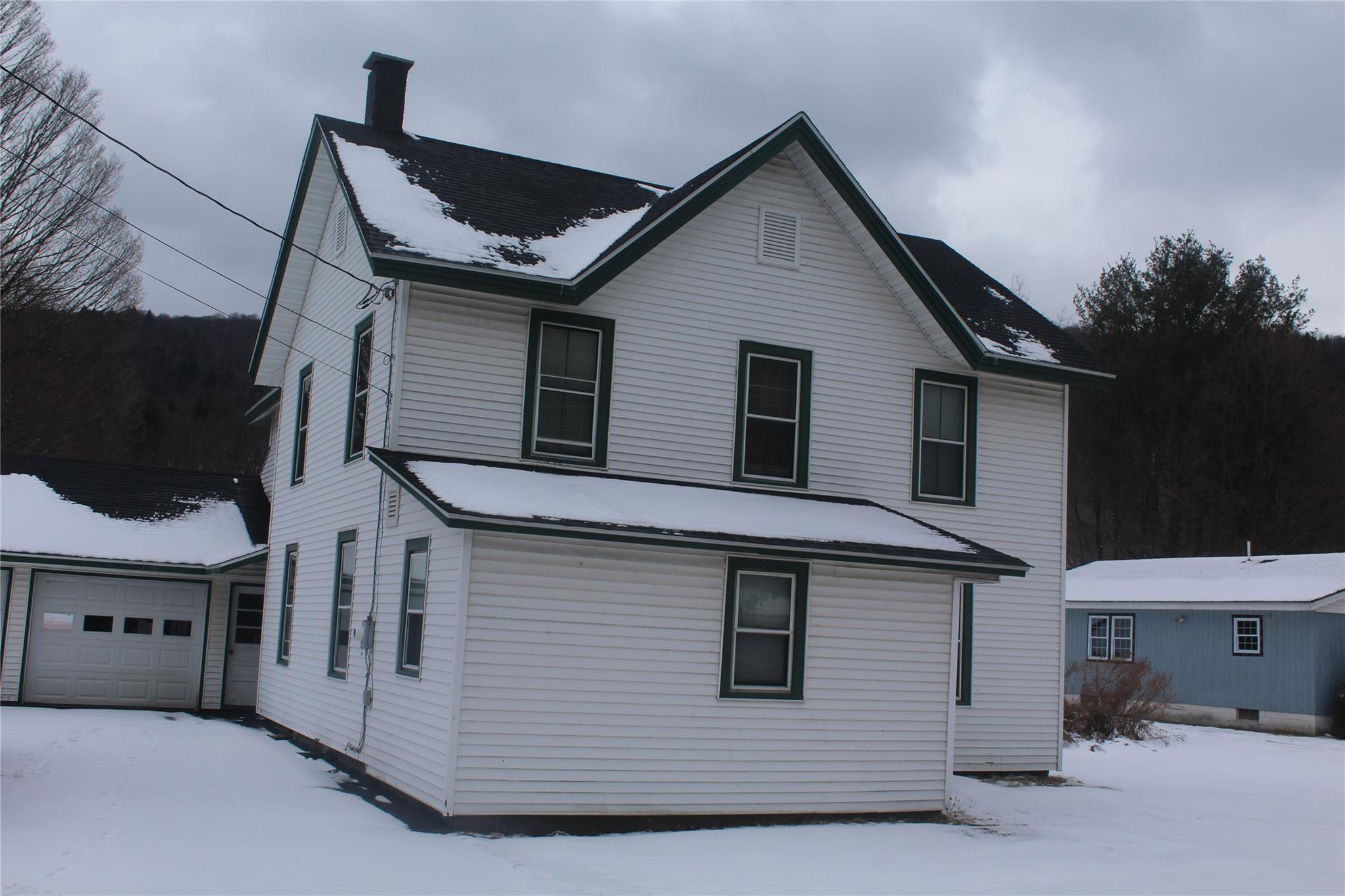204 Rockland Road Property Photo