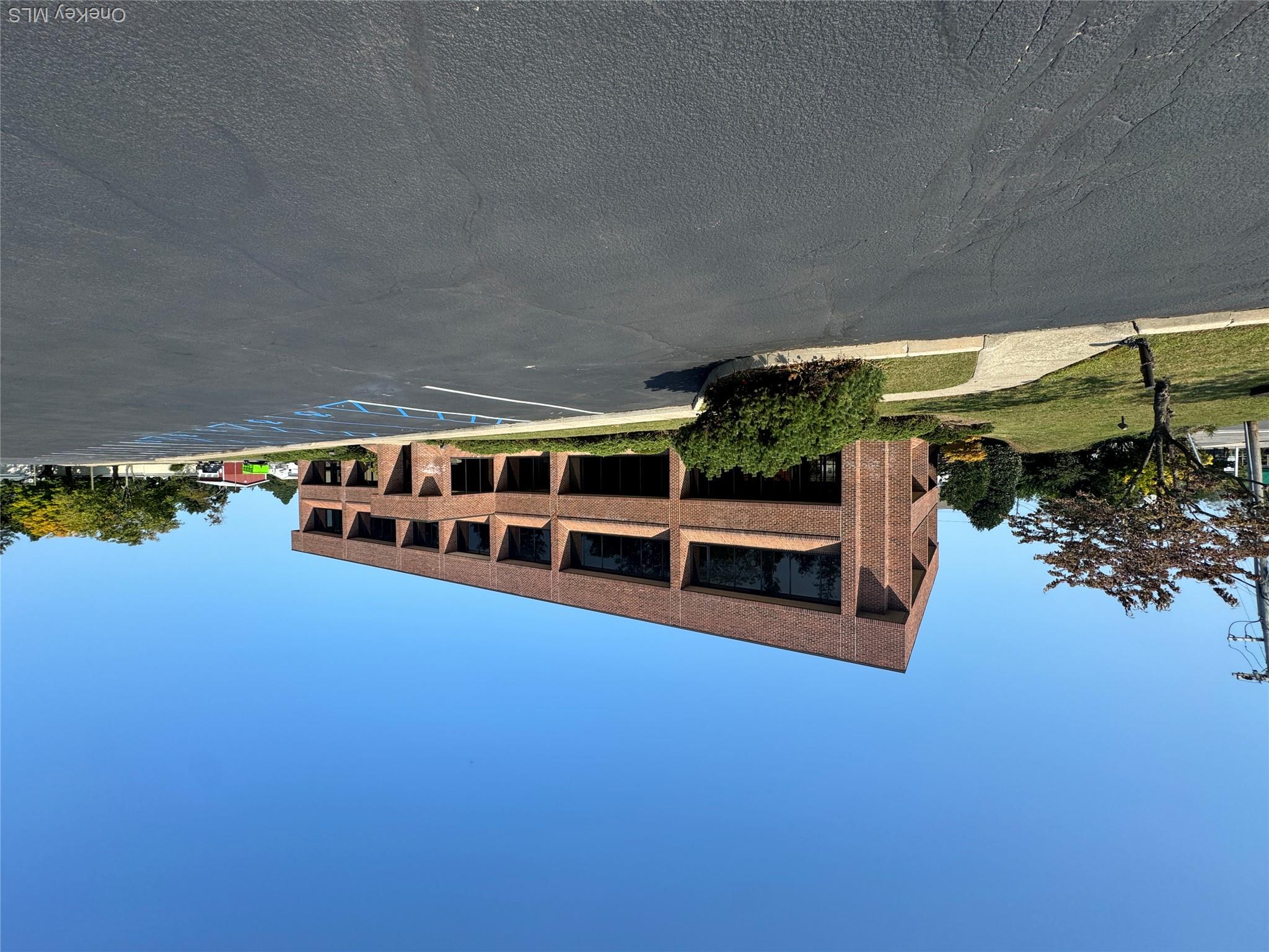 1400 Youngs Avenue Property Photo 4