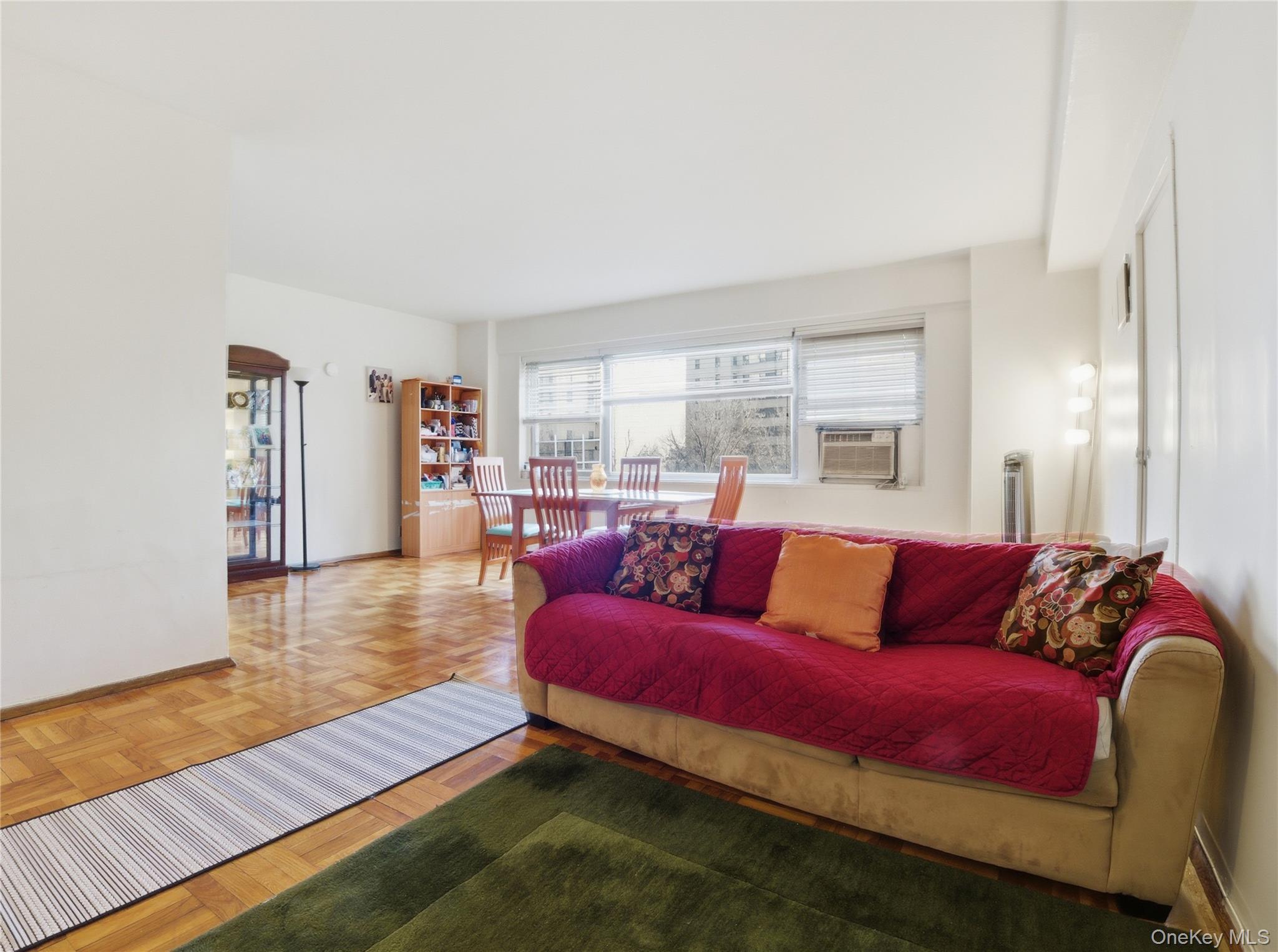 4 Fordham Hill Oval 8g Property Photo 9