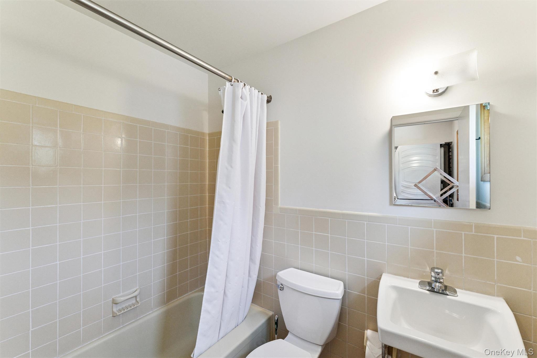 18 Quogo Neck Lane Property Photo 11