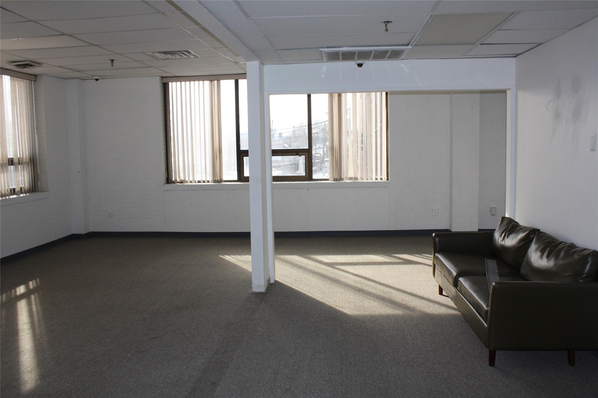 123 Pike Street 204 Property Photo 2