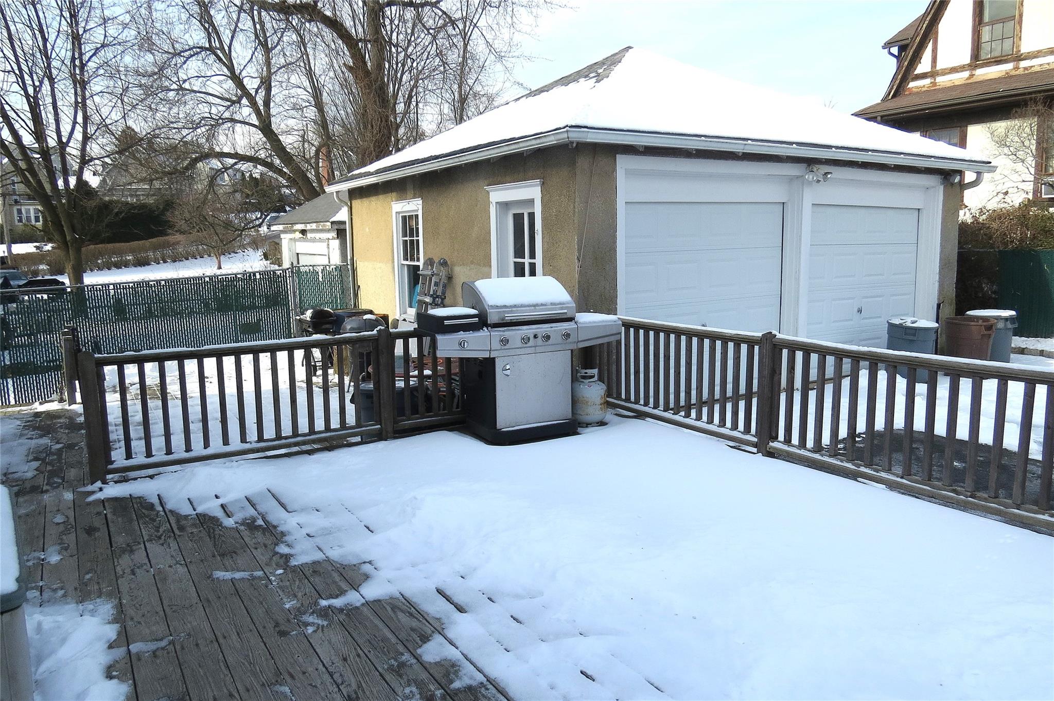 124 N Regent Street Property Photo 3