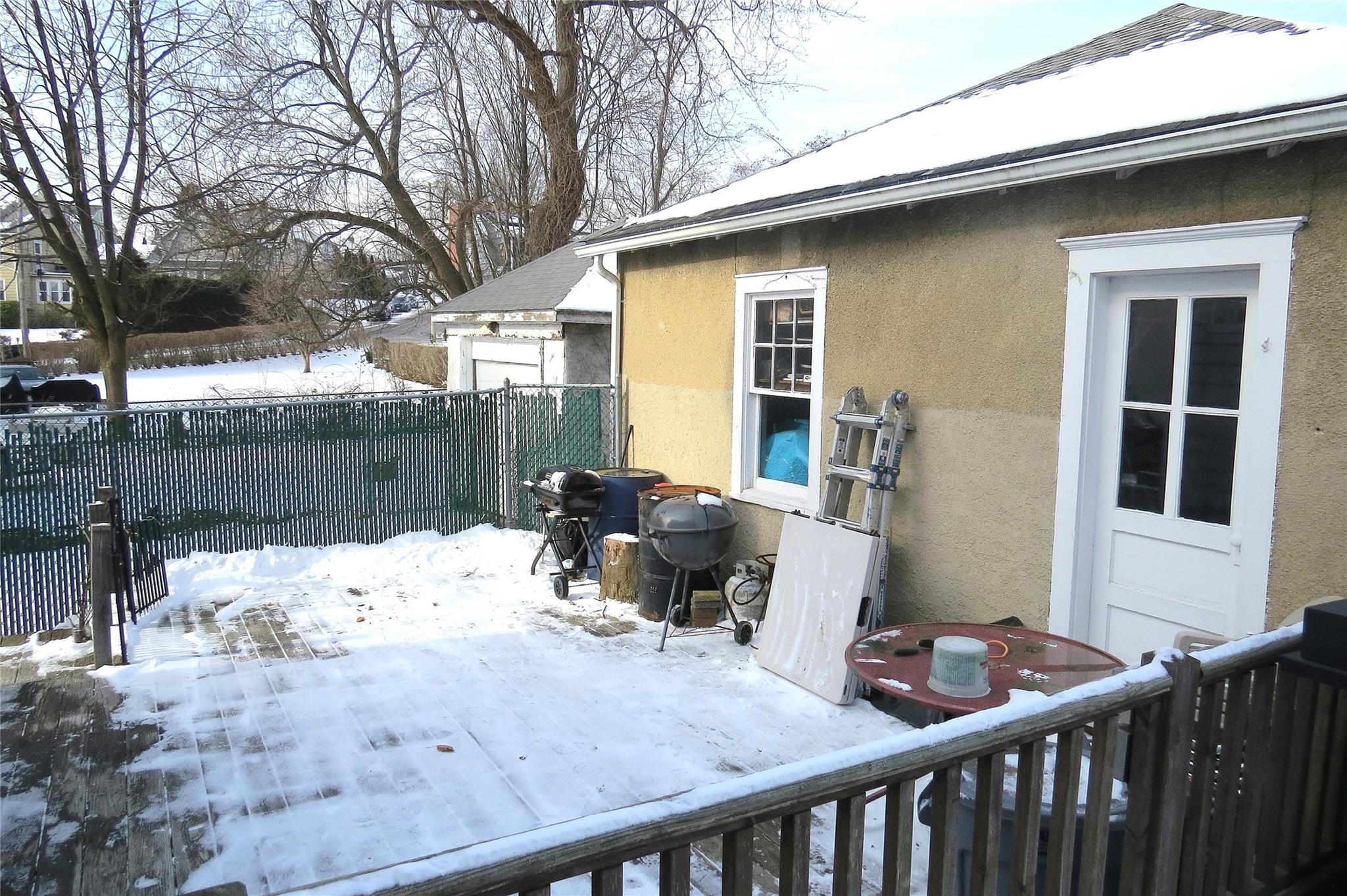 124 N Regent Street Property Photo 4