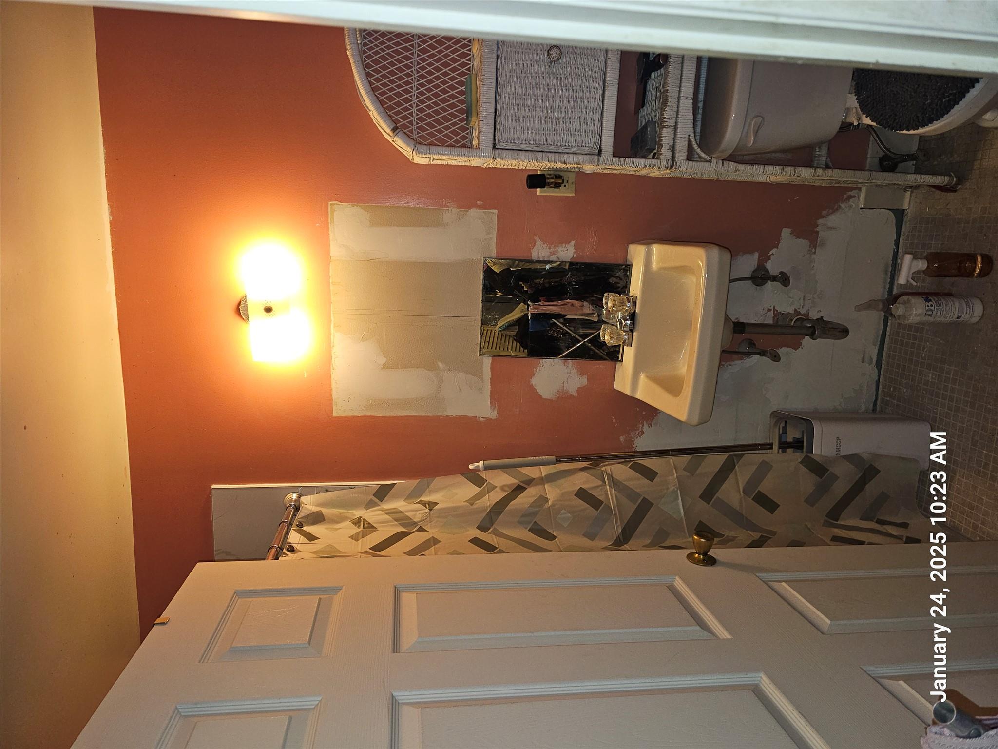 1874 Story Avenue 43a Property Photo 7