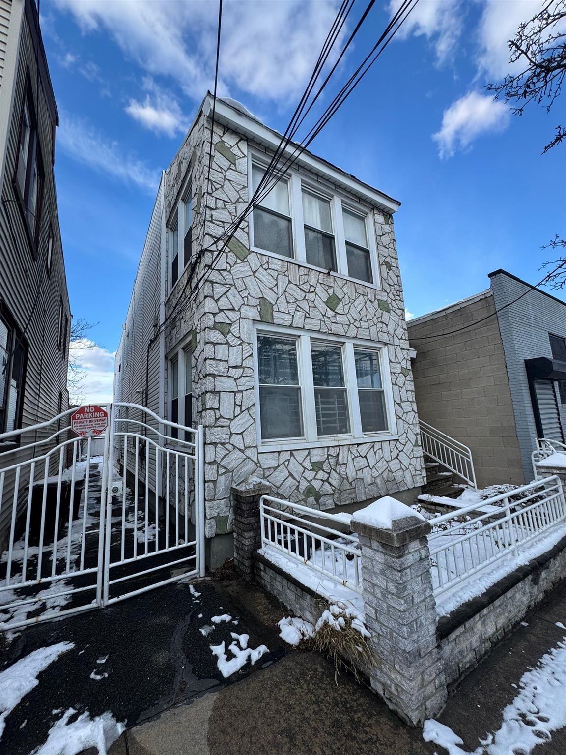 13039 92nd Avenue Property Photo 5