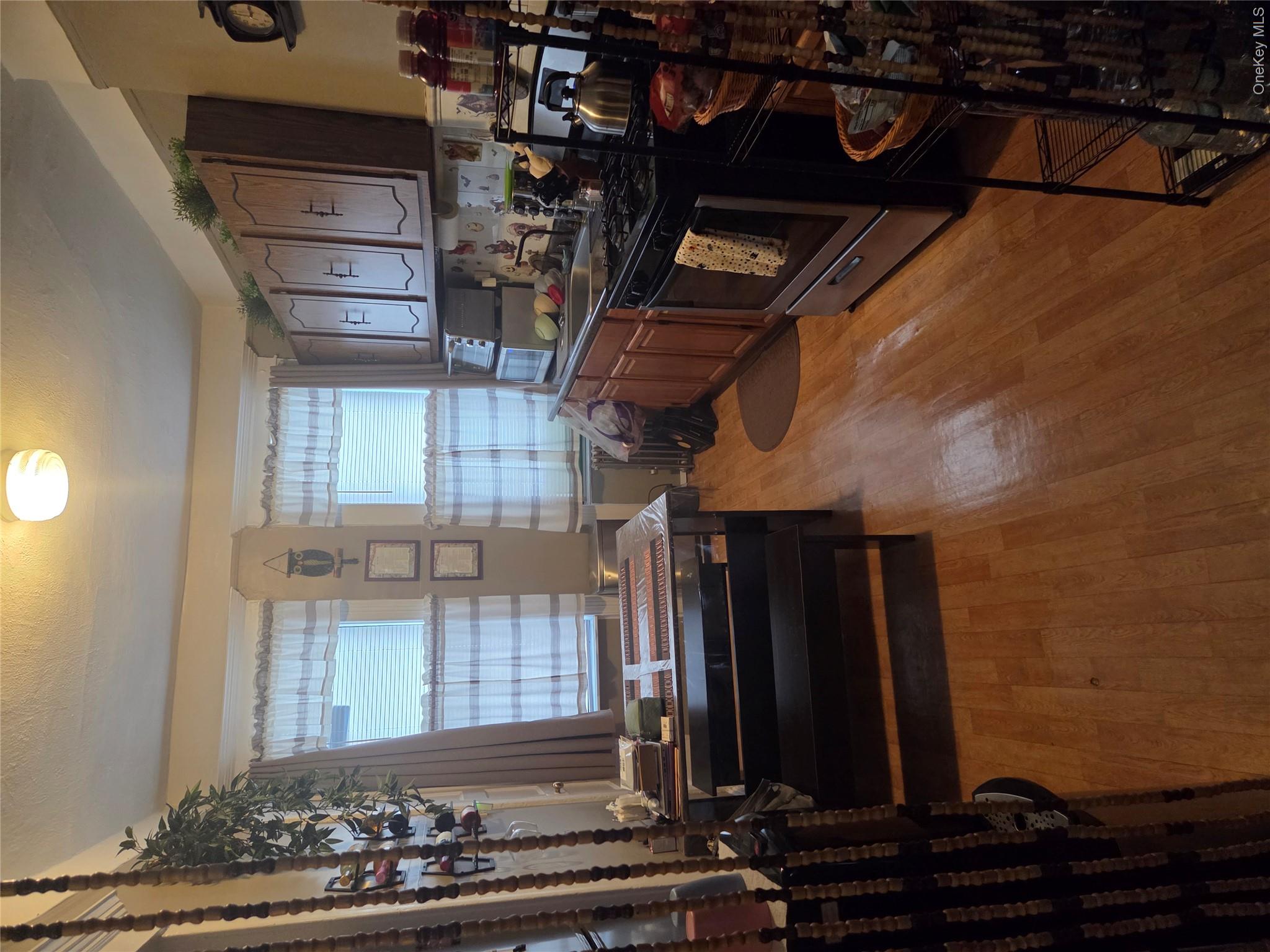 18-58 Cornelia Street Property Photo 17
