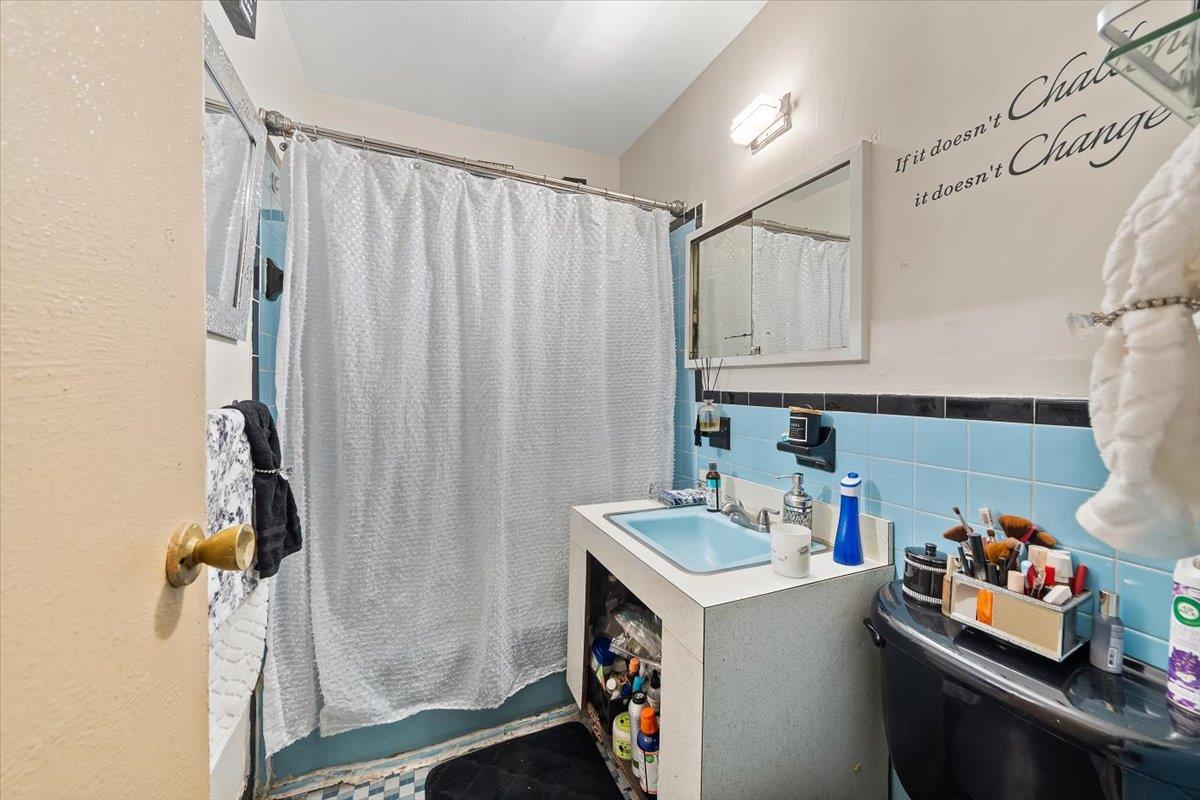 1764 Bartow Avenue Property Photo 19