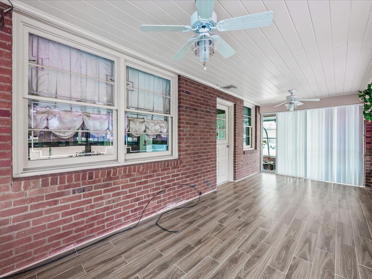 215-31 26 Avenue Property Photo 33