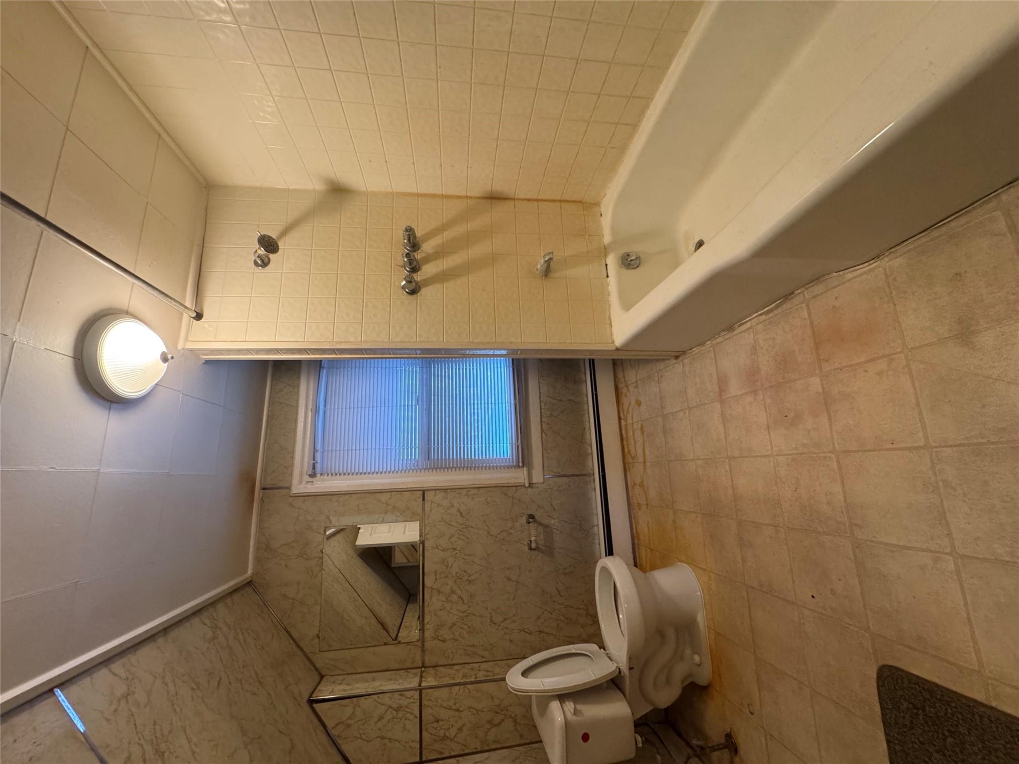 34 N Cedar Street Property Photo 5