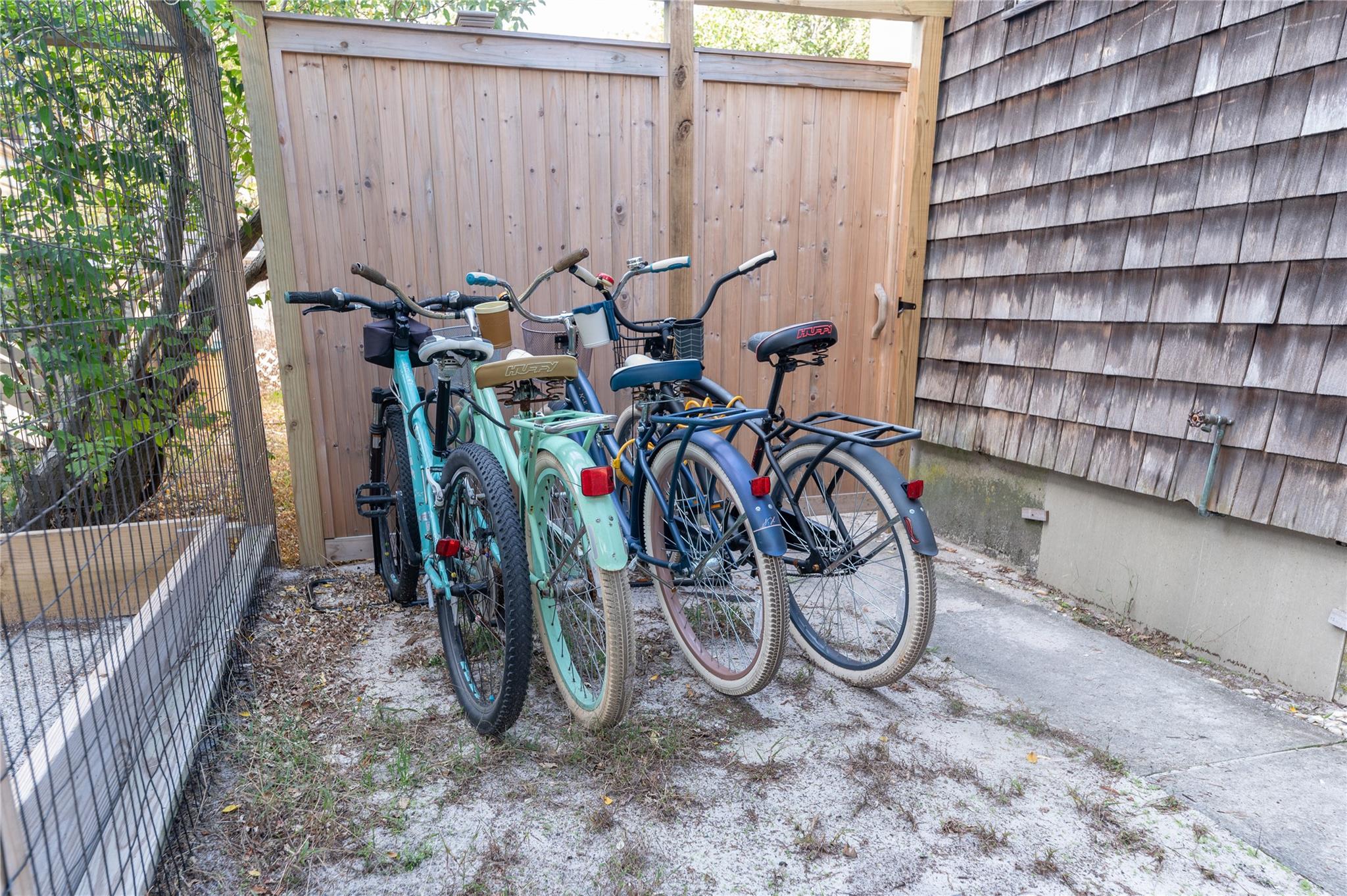 760 Surf Road Property Photo 5