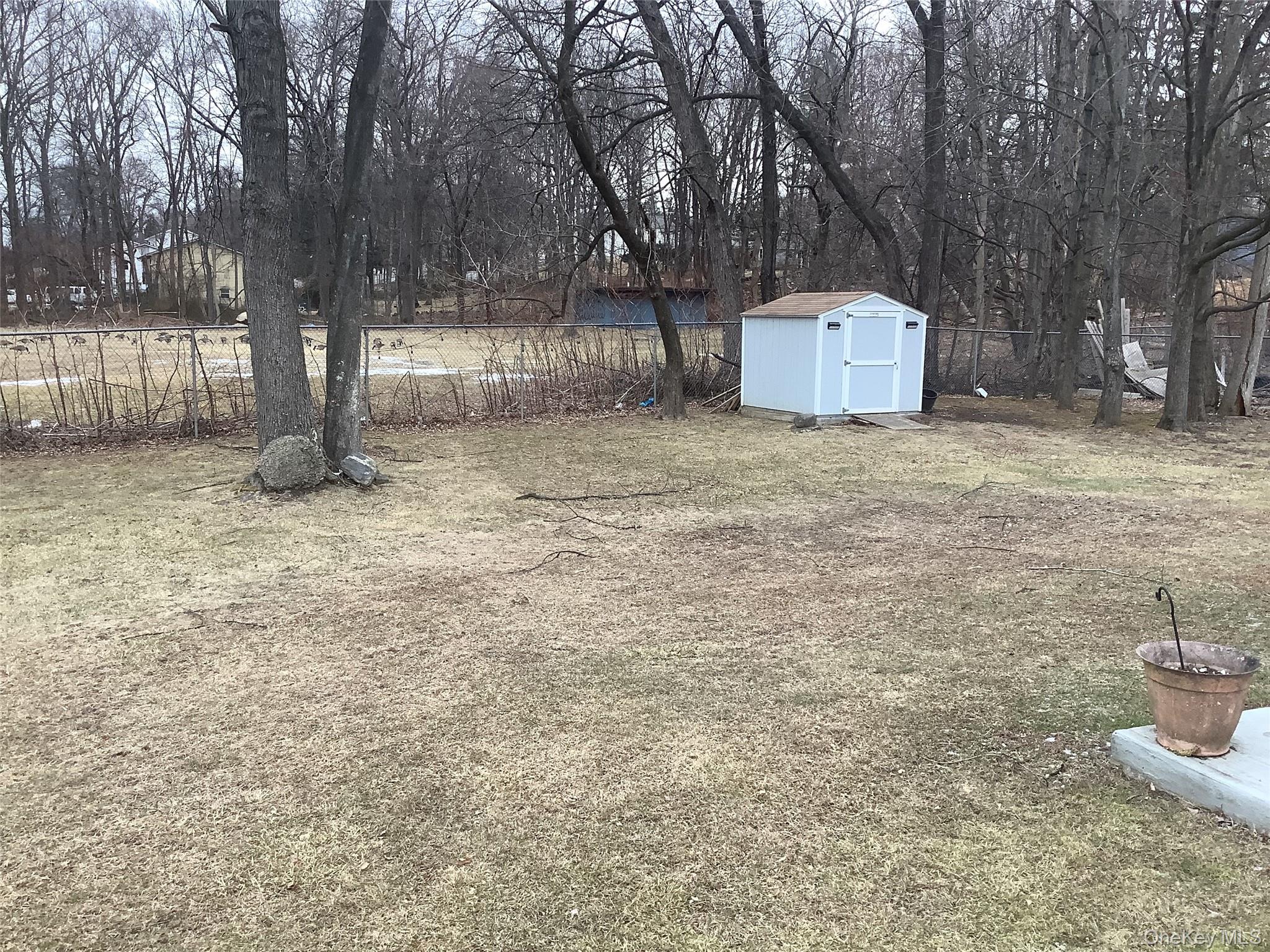 97 E Eckerson Road Property Photo 4