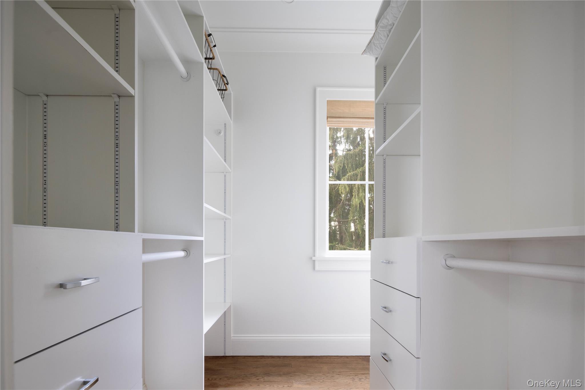 1000 Sound Drive Property Photo 9