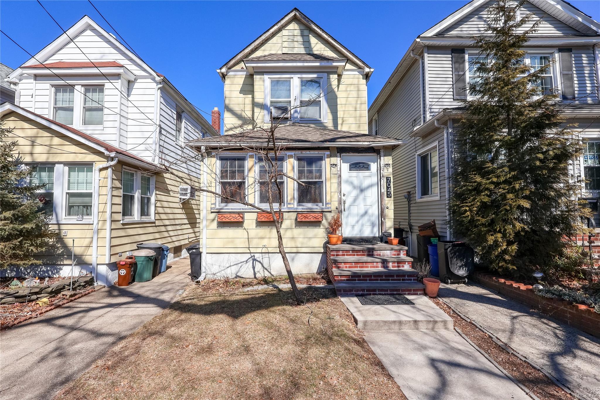 70-45 Manse Street Property Photo
