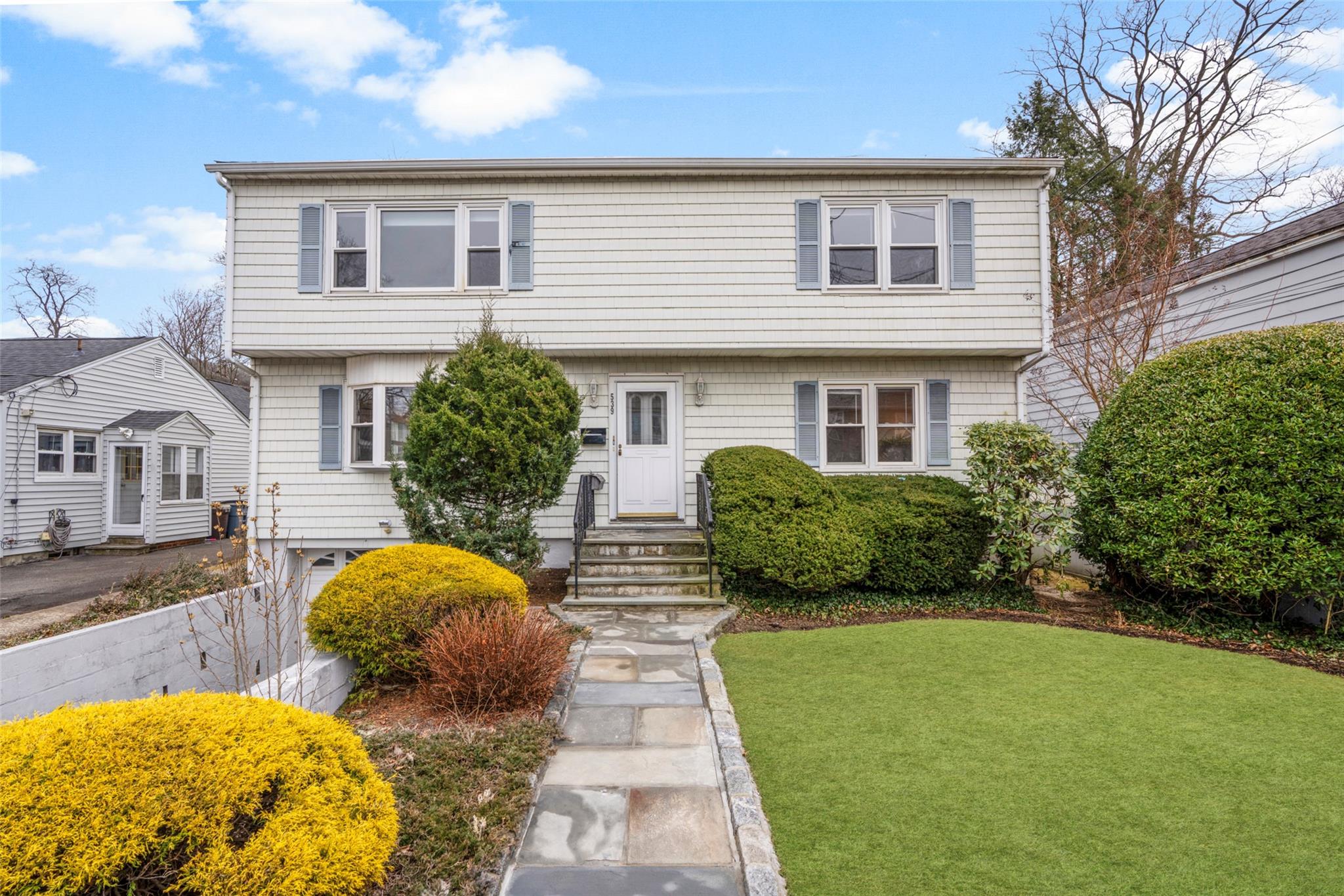 539 N Wagner Avenue Property Photo