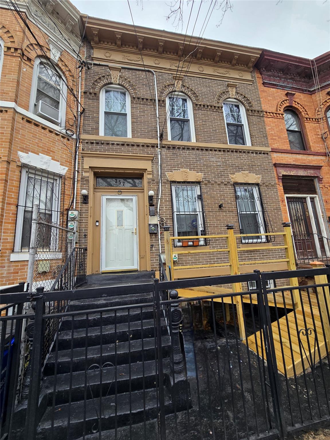 357 Elton Street Property Photo