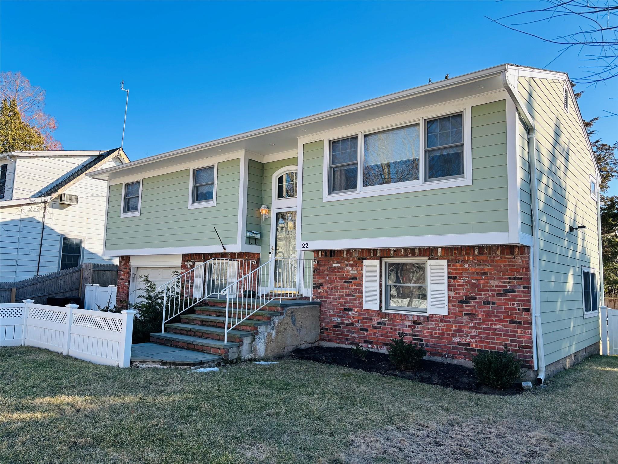 22 Bell Lane Property Photo 1