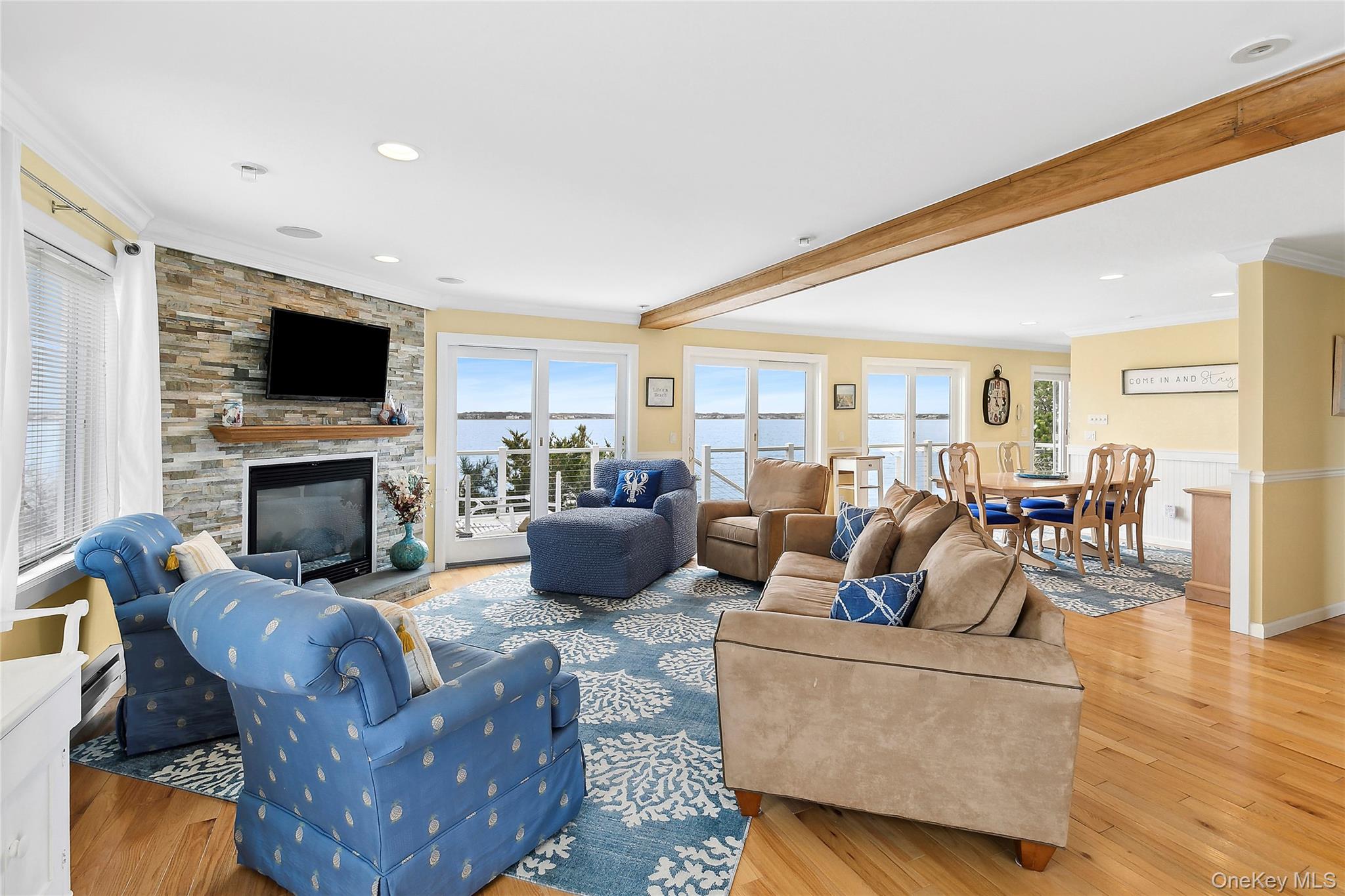 88 Point Road Property Photo 3