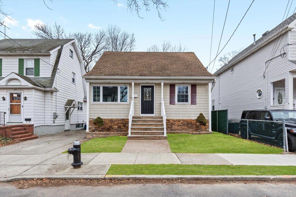 120 Dickie Avenue Property Photo