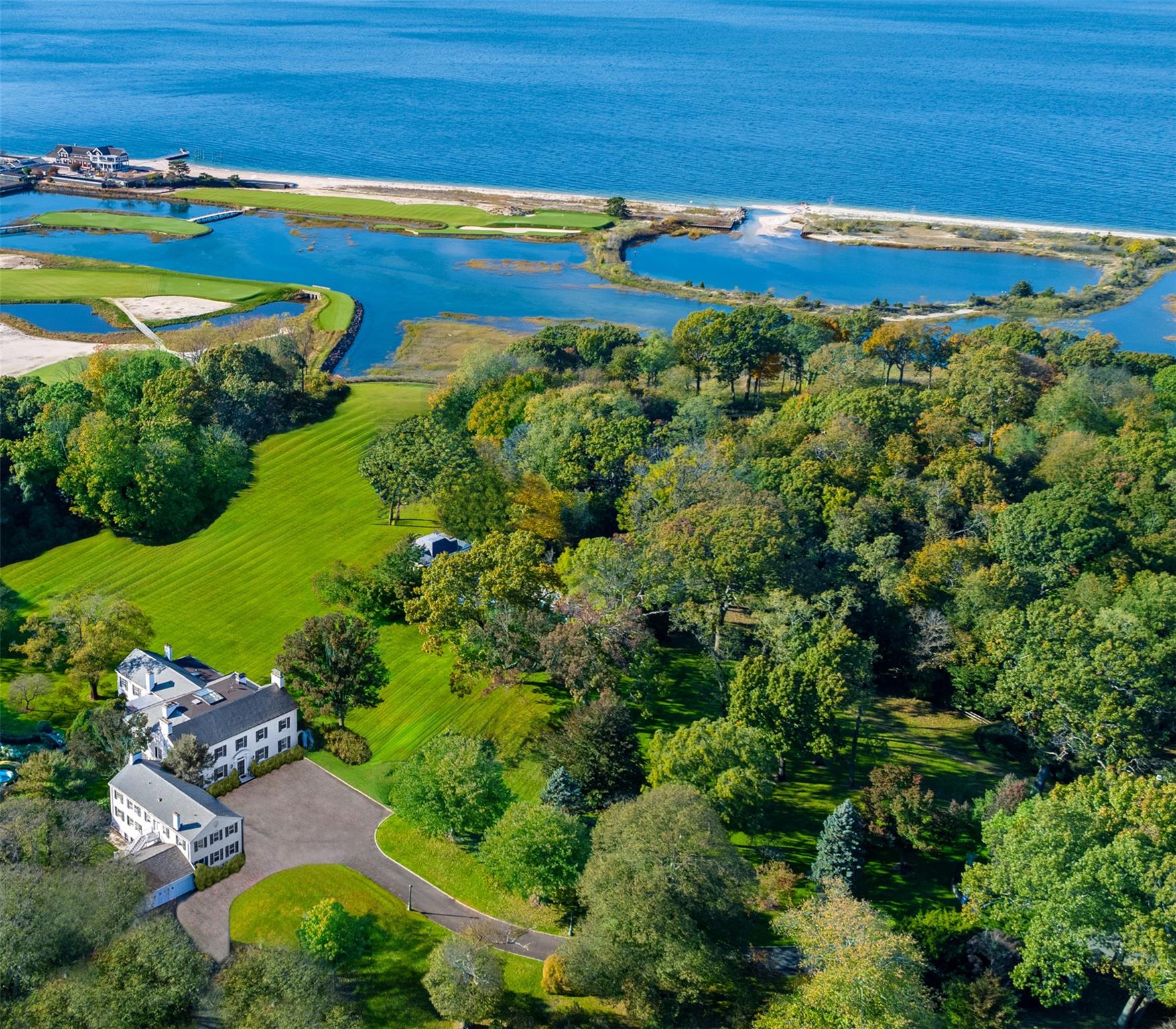 10 Lands End Road Property Photo